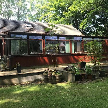 Pine Chalet Muir of Ord Exterior photo